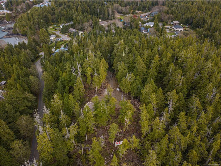 340 Tonquin Park Road, Tofino, BC, V0R 2Z0 - 11