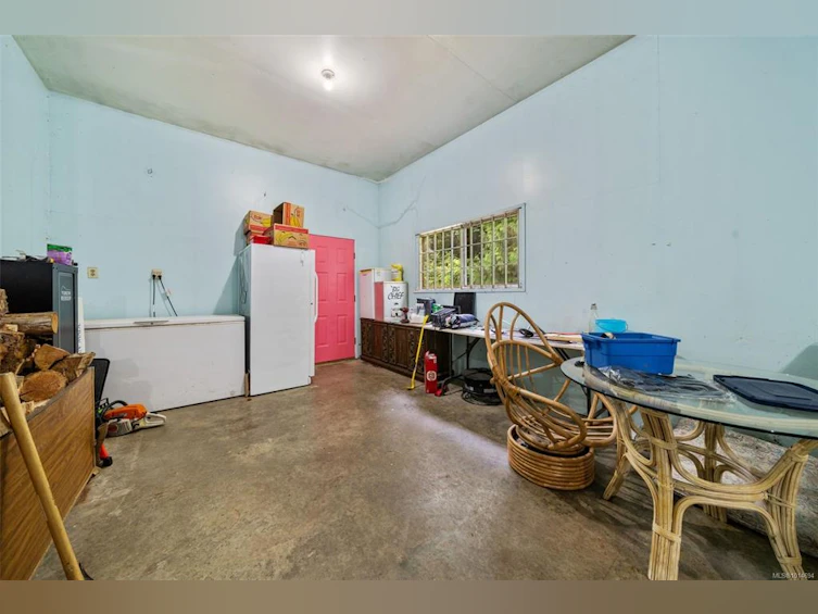 10258 Sutton Road, Honeymoon Bay, BC, V0R 1Y0 - 27