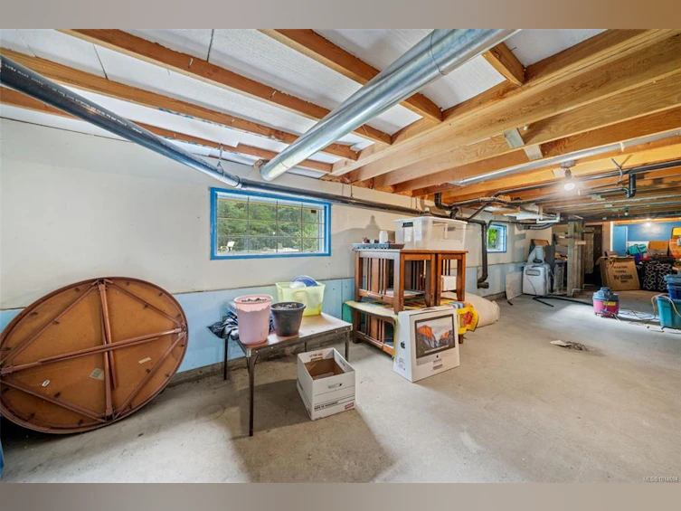 10258 Sutton Road, Honeymoon Bay, BC, V0R 1Y0 - 29