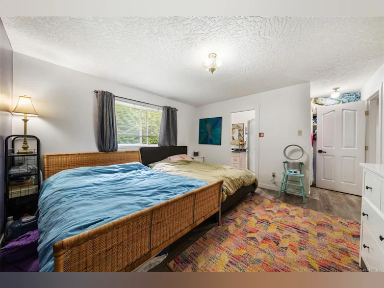 10258 Sutton Road, Honeymoon Bay, BC, V0R 1Y0 - 18