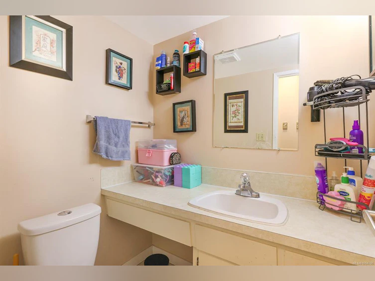 1170 14th Street, Courtenay, BC, V9N 1W9 - 9