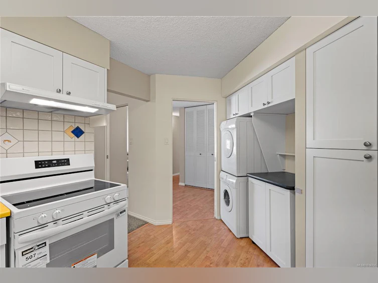 503-1148 Goodwin Street, Oak Bay, BC, V8S 5H2 - 17