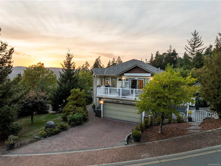 3556 Sun Hills, Langford, BC, V9C 4J8 - 3