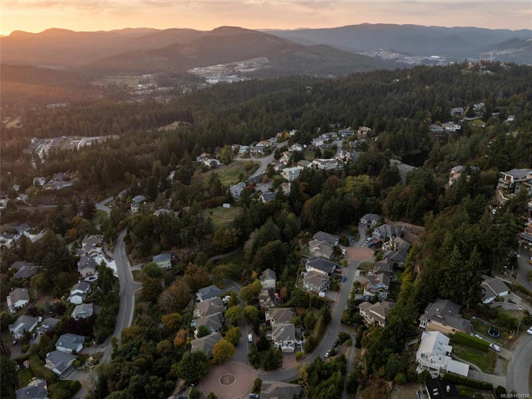 3556 Sun Hills, Langford, BC, V9C 4J8 - 55