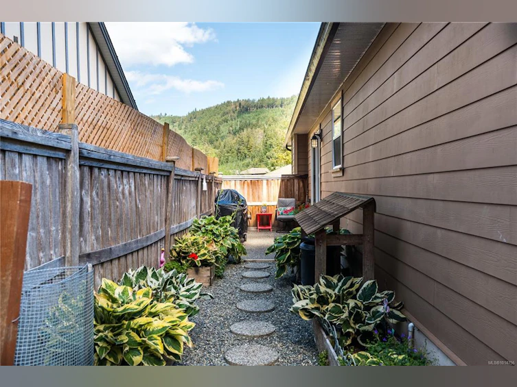 1054 Fitzgerald Road, Shawnigan Lake, BC, V0R 2W3 - 23