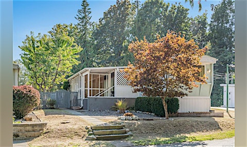16-575 Arbutus Street, Qualicum Beach, BC, V9K 1P2