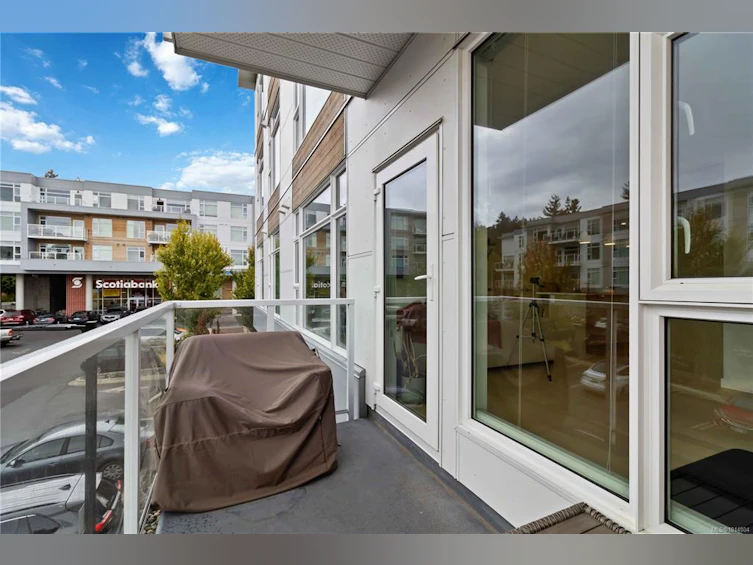 202-5122 Cordova Bay Road, Saanich, BC, V8Y 2K5 - 13