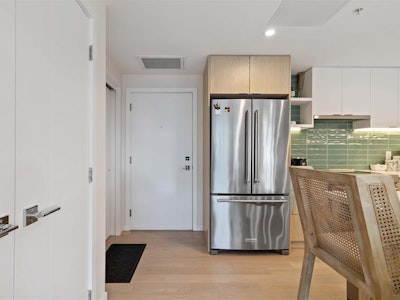 202-5122 Cordova Bay Road - 5
