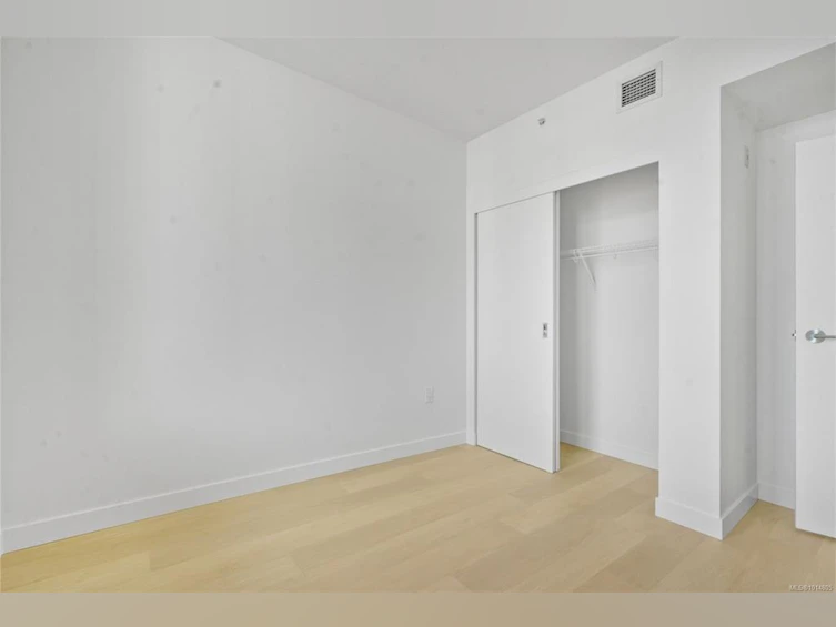 801-1100 Yates Street, Victoria, BC, V8V 0H5 - 18