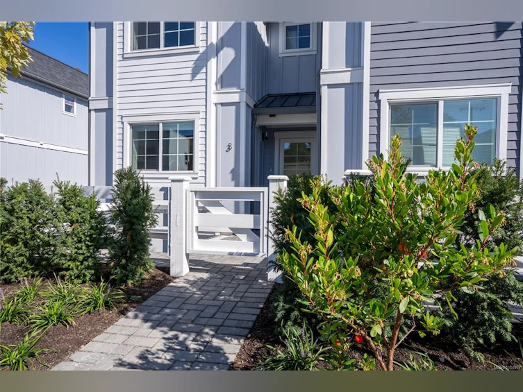 Unit 3-3907 Cedar Hill Road, Saanich, BC, V8P 3Z8 - 36