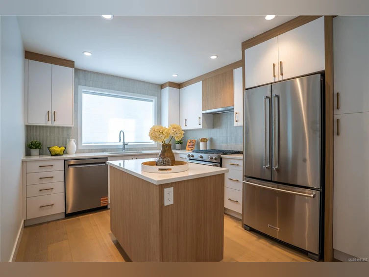 Unit 3-3907 Cedar Hill Road, Saanich, BC, V8P 3Z8 - 9