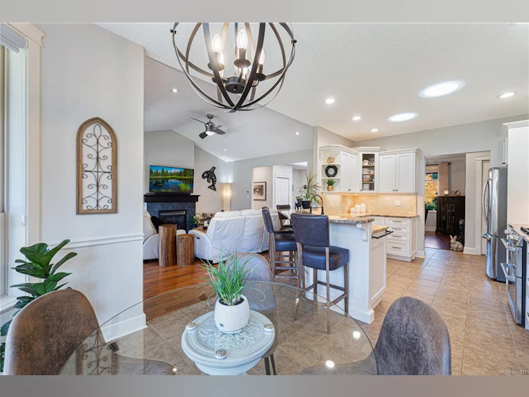 1496 Sumar Lane, French Creek, BC, V9P 2E7 - 27