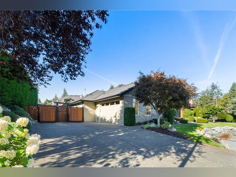 1496 Sumar Lane, French Creek, BC, V9P 2E7 - 79