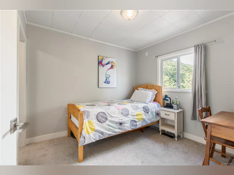 1564 San Juan Avenue, Saanich, BC, V8N 2L5 - 26