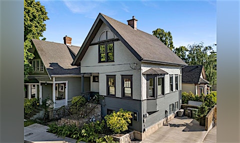 903 Collinson Street, Victoria, BC, V8V 3B7