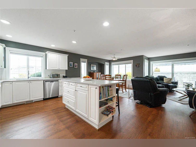 17-6595 Groveland Drive, Nanaimo, BC, V9V 1S6 - 6