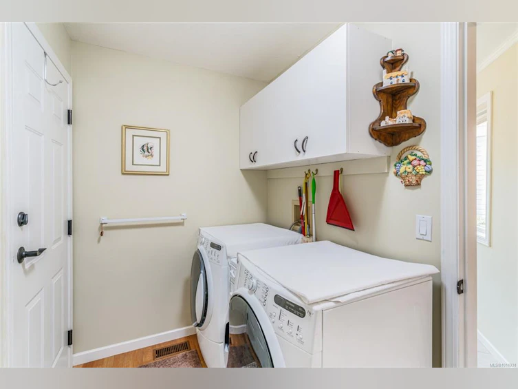1299 Leeward Way, Qualicum Beach, BC, V9K 2M1 - 34
