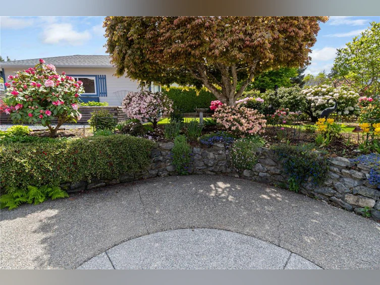 785 Nicolls Drive, French Creek, BC, V9P 1W9 - 58