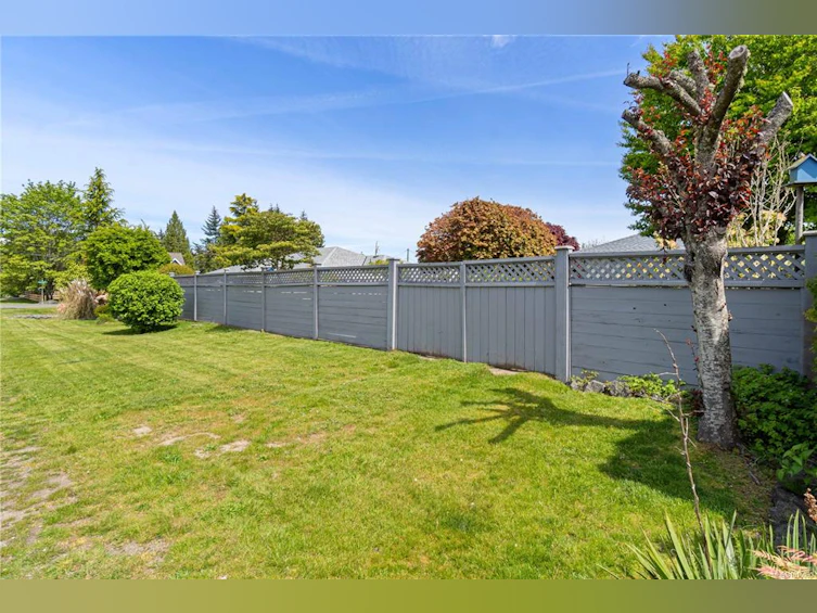 785 Nicolls Drive, French Creek, BC, V9P 1W9 - 62