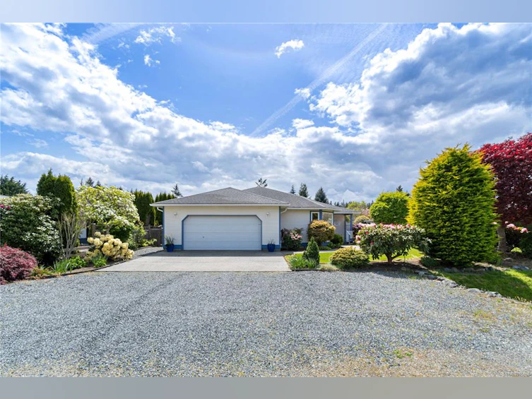 785 Nicolls Drive, French Creek, BC, V9P 1W9 - 32