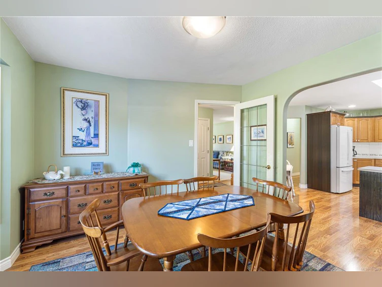 785 Nicolls Drive, French Creek, BC, V9P 1W9 - 21