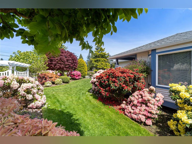 785 Nicolls Drive, French Creek, BC, V9P 1W9 - 44