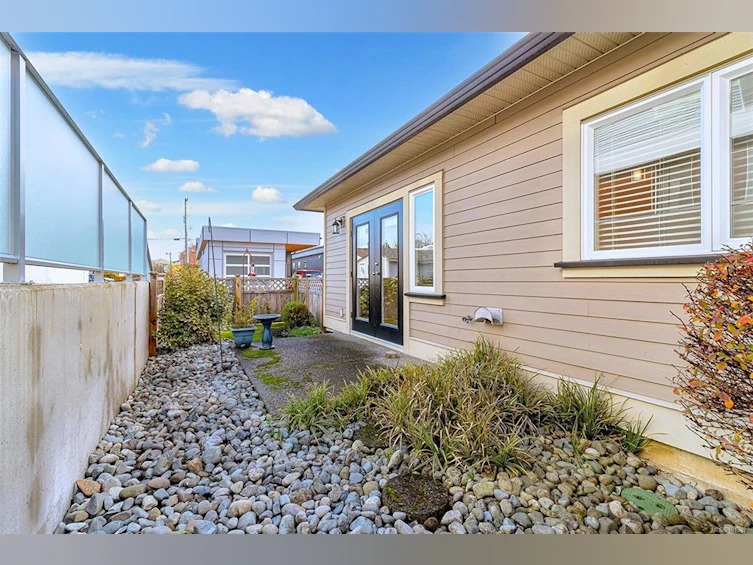 4-9625 Fifth Street, Sidney, BC, V8L 2W7 - 30