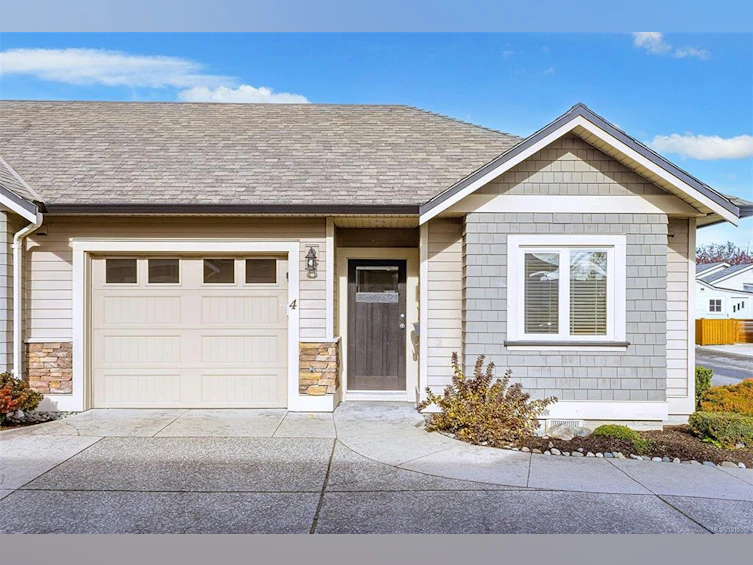 4-9625 Fifth Street, Sidney, BC, V8L 2W7 - 2