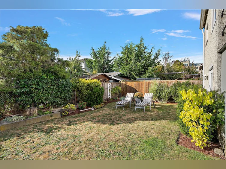 508 Constance Avenue, Esquimalt, BC, V9A 6N4 - 30