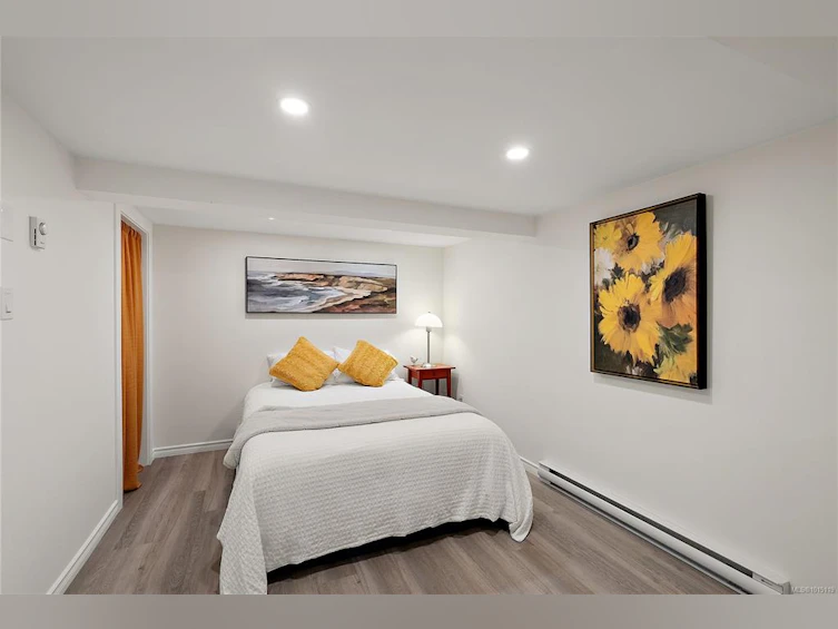 508 Constance Avenue, Esquimalt, BC, V9A 6N4 - 23