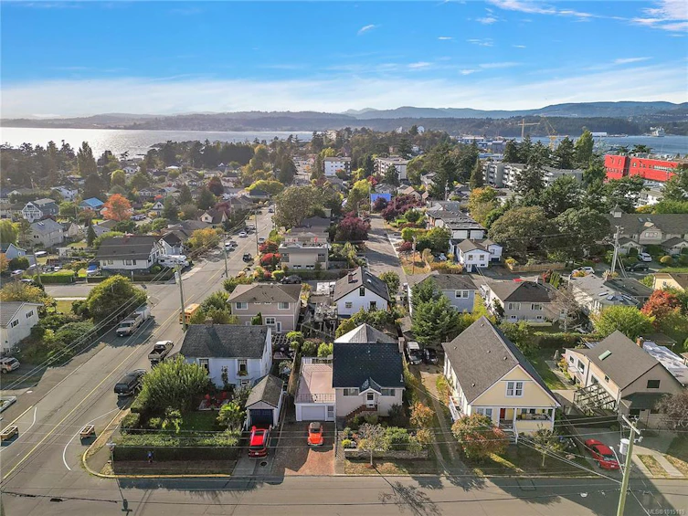 508 Constance Avenue, Esquimalt, BC, V9A 6N4 - 35