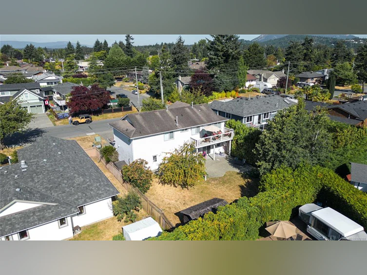 10347 Bowerbank Road, Sidney, BC, V8L 3L6 - 57