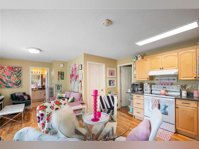 10347 Bowerbank Road, Sidney, BC, V8L 3L6 - 33