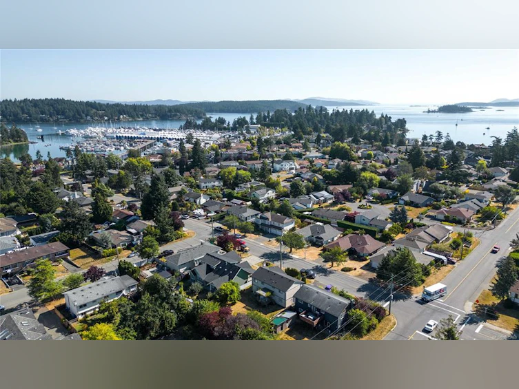 10347 Bowerbank Road, Sidney, BC, V8L 3L6 - 65