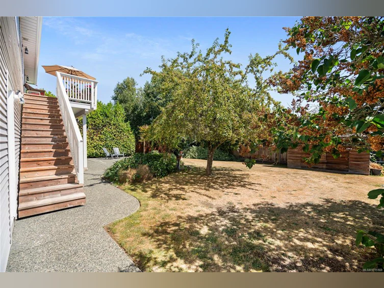 10347 Bowerbank Road, Sidney, BC, V8L 3L6 - 41