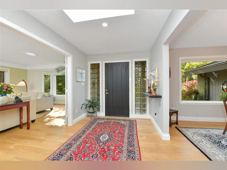 4467 Autumnwood Lane, Saanich, BC, V8X 4V8 - 4