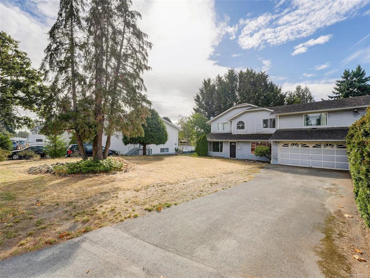 1031 Goldstream Avenue, Langford, BC, V9B 2Y6 - 3
