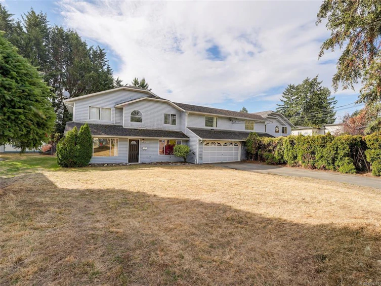 1031 Goldstream Avenue, Langford, BC, V9B 2Y6 - 4