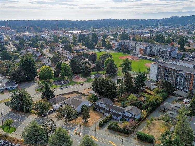 1033 Goldstream Avenue, Langford, BC, V9B 2Y6 - 14