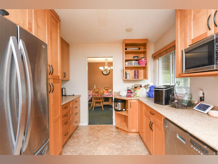 1571 Valley Crescent, Courtenay, BC, V9N 3W2 - 11