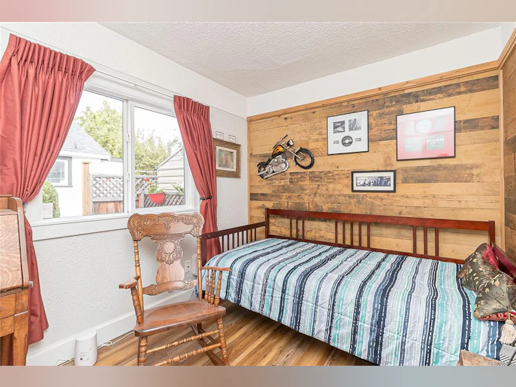 108 Crease Avenue, Saanich, BC, V8Z 1S7 - 21