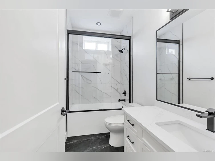 3321 Woodrush Drive, Duncan, BC, V9L 0H5 - 38