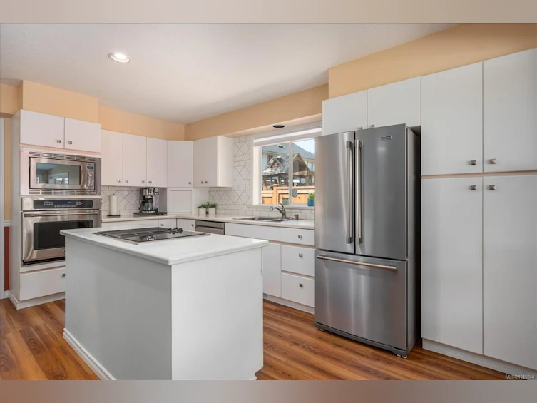 3743 Meares Drive, Port Alberni, BC, V9Y 5H6 - 4