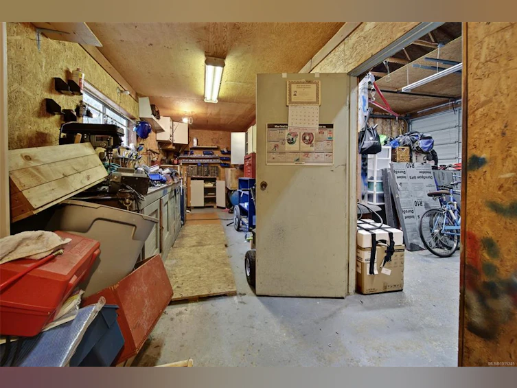 5886 Broadway Road, Nanaimo, BC, V9Y 1E5 - 17