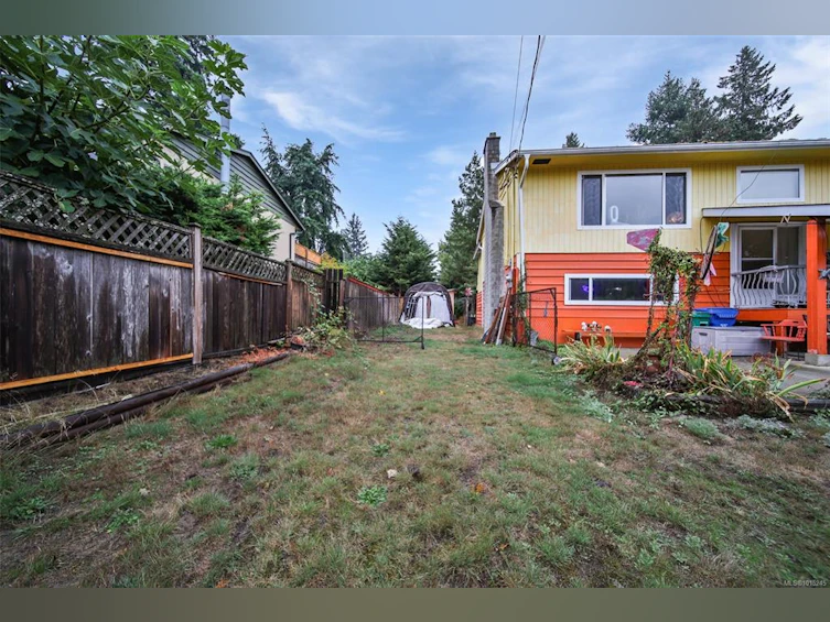 5886 Broadway Road, Nanaimo, BC, V9Y 1E5 - 22