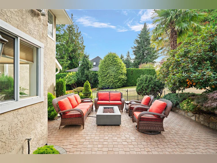 8650 Richland Place, North Saanich, BC, V8L 5E3 - 31