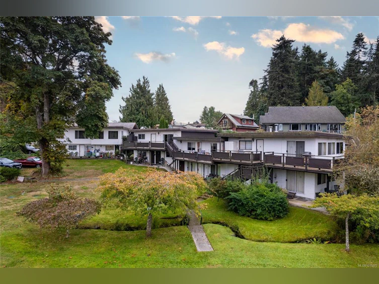 151 Burne Road, Bowser/Deep Bay, BC, V0R 1G0