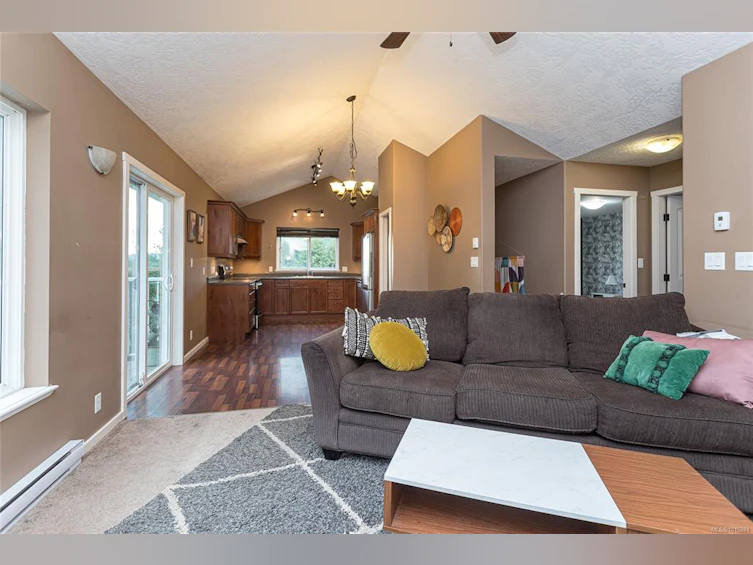 1759 Martini Way, Qualicum Beach, BC, V9K 2S3 - 5