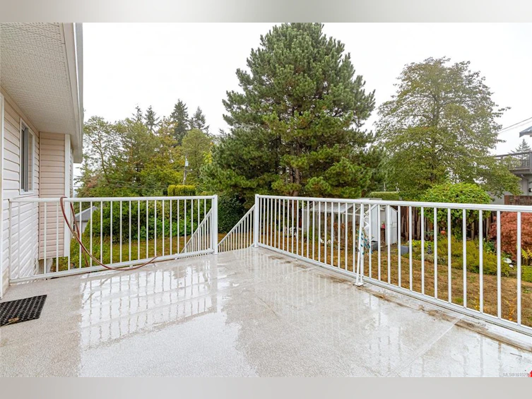 2389 Westhill Place, Nanaimo, BC, V9R 6M9 - 29