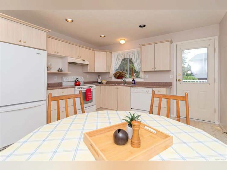 2389 Westhill Place, Nanaimo, BC, V9R 6M9 - 5